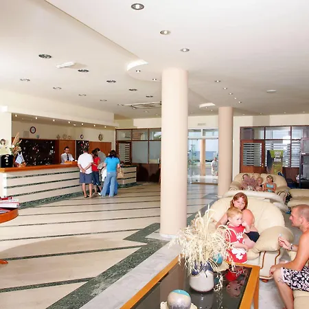 אתר נופש Stella Village Seaside (adults Only) הרסוניסוס